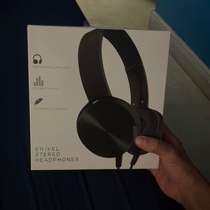 Swivel Stereo Headphones